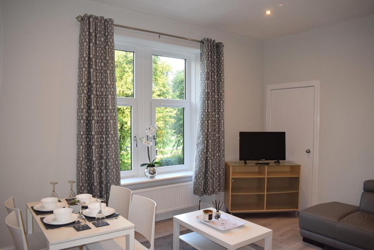 Kelpies Serviced Apartments- Victoria Фалькирк Экстерьер фото