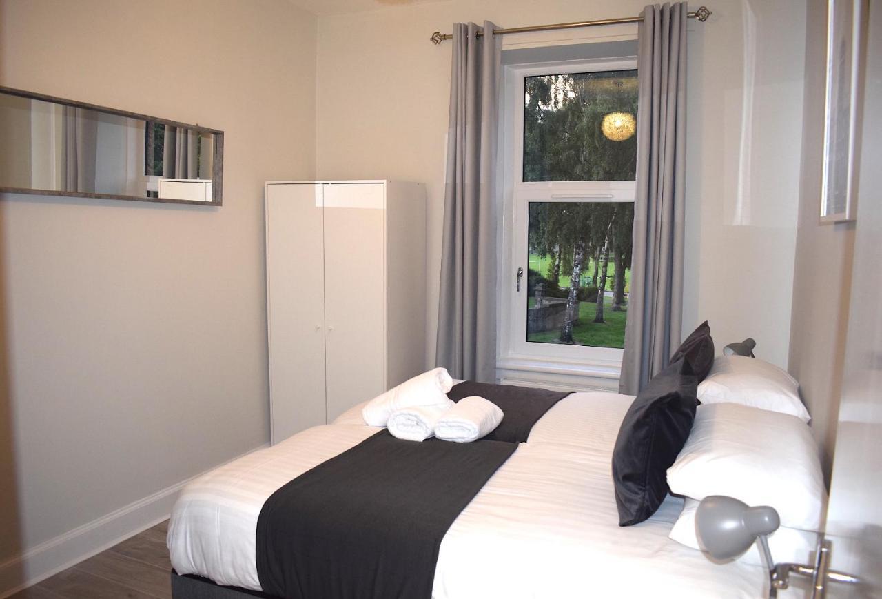 Kelpies Serviced Apartments- Victoria Фалькирк Экстерьер фото